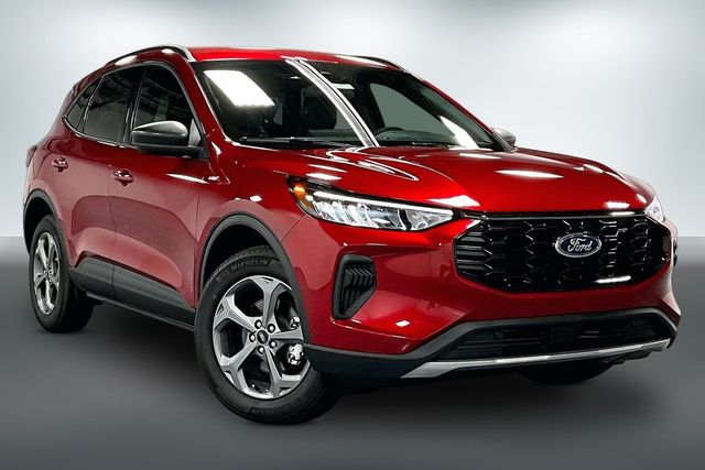 2026 Ford Escape ST-Line AWD's photo