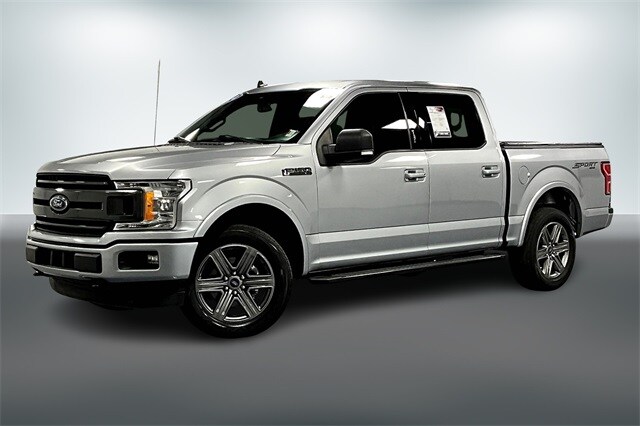 2020 Ford F-150 XLT photo 3
