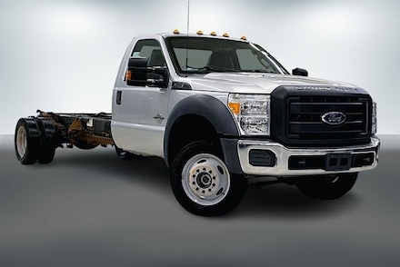 2015 Ford F-550 Chassis Truck Regular Cab