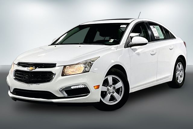 Used 2015 Chevrolet Cruze 1LT with VIN 1G1PC5SB3F7158357 for sale in Auburn, IN