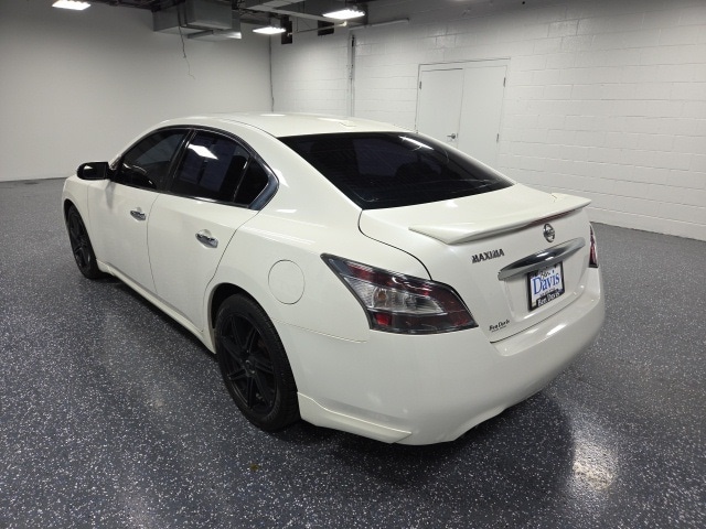 Used 2013 Nissan Maxima SV with VIN 1N4AA5AP0DC806148 for sale in Auburn, IN