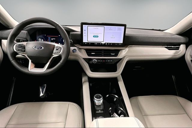 2026 Ford Explorer Active - Photo 6