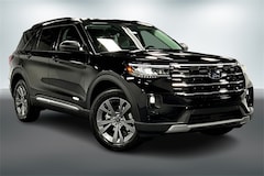 2025 Ford Explorer Active SUV
