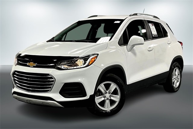 2020 Chevrolet Trax LT photo 3