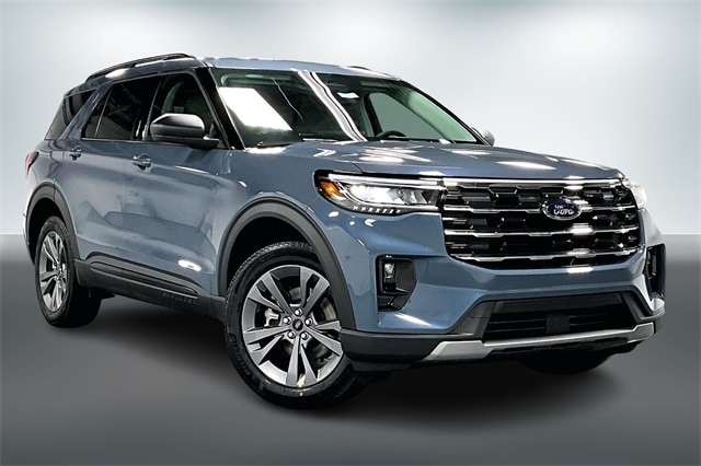 2026 Ford Explorer Active's photo