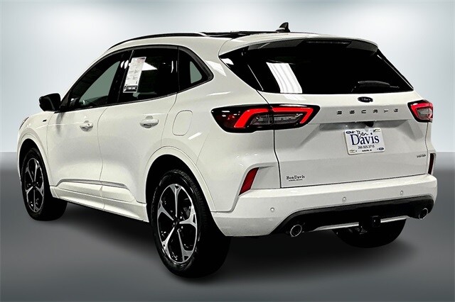 2024 Ford Escape ST-Line Select photo 4