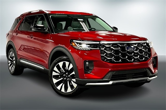 2026 Ford Explorer Platinum's photo