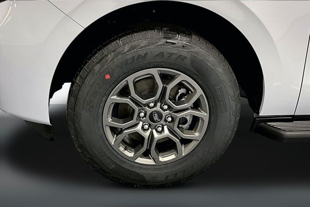 2026 Ford Expedition Active - Photo 11