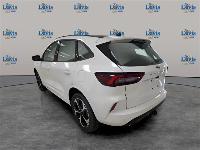 2024 Ford Escape ST-Line Select photo 3