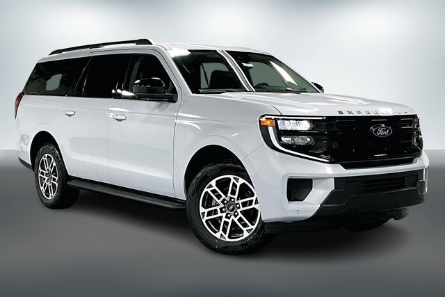 2026 Ford Expedition Active MAX 4x4's photo