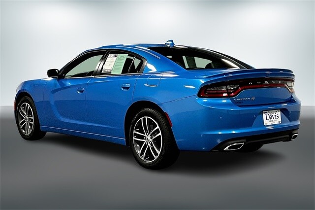 2019 Dodge Charger SXT photo 4