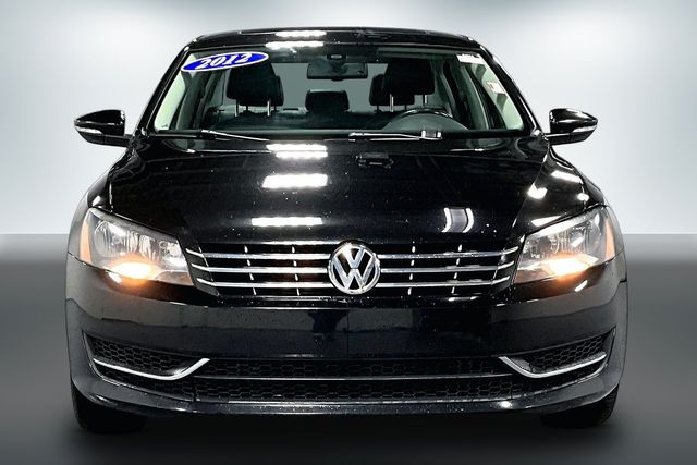 Used 2012 Volkswagen Passat SEL with VIN 1VWCH7A33CC071622 for sale in Auburn, IN