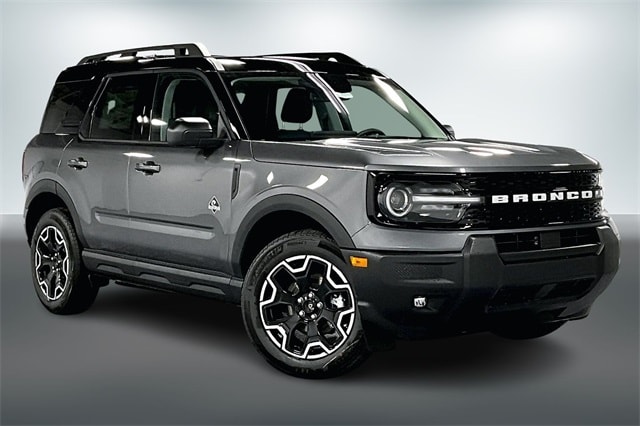 2025 Ford Bronco Sport Outer Banks's photo