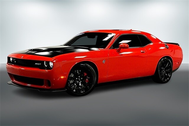2016 Dodge Challenger SRT8 Hellcat photo 3