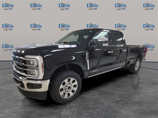 2024 Ford F-250 Lariat photo 2