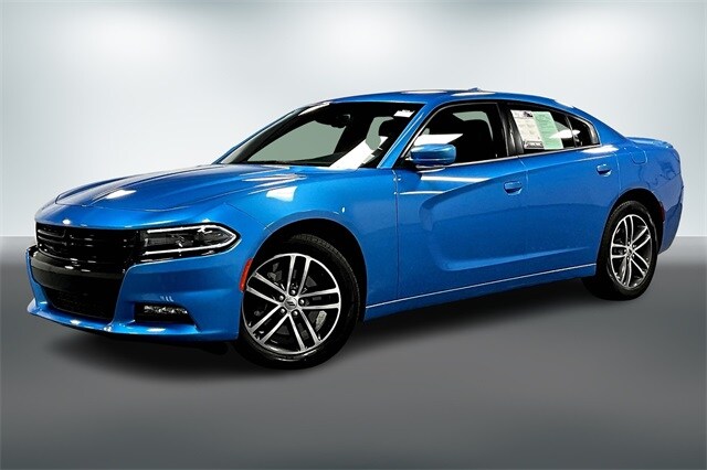 2019 Dodge Charger SXT photo 3