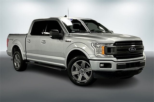 2020 Ford F-150 XLT's photo