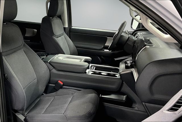 2026 Ford Expedition Active - Photo 10