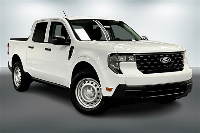 2025 Ford Maverick XL's photo