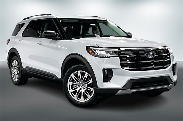 2026 Ford Explorer Active's photo