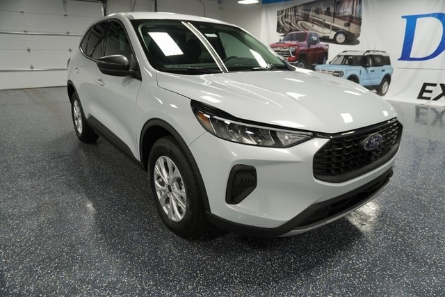 2025 Ford Escape Active's photo