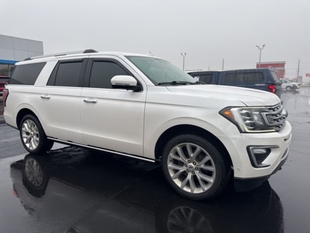 2019 Ford Expedition MAX Limited's photo