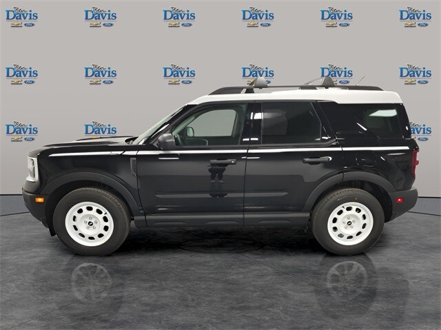 2025 Ford Bronco Sport Heritage photo 2