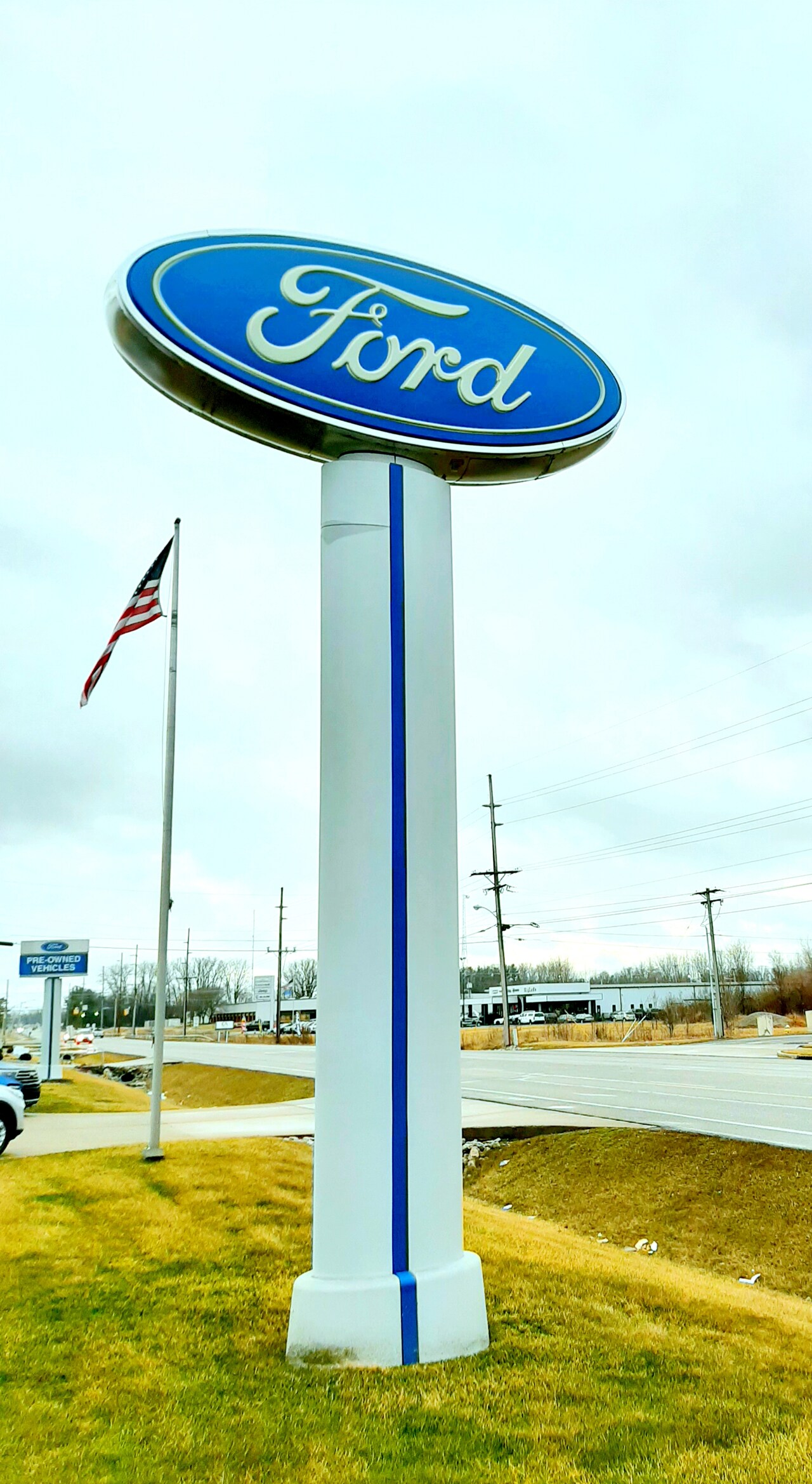 New Ford & Used Car dealership in Auburn, IN Ben Davis Ford