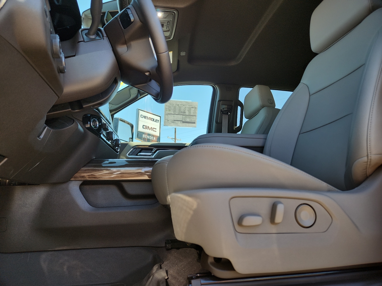 2026 Chevrolet Silverado 2500 HD LT - Photo 12
