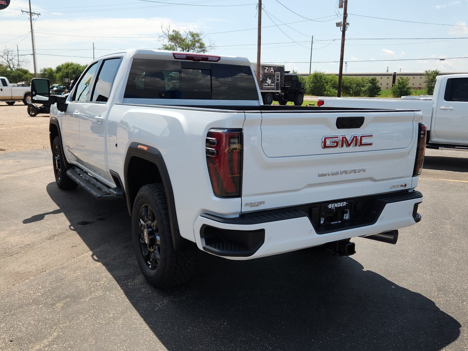 2025 Gmc Sierra 2500 HD AT4 photo 2