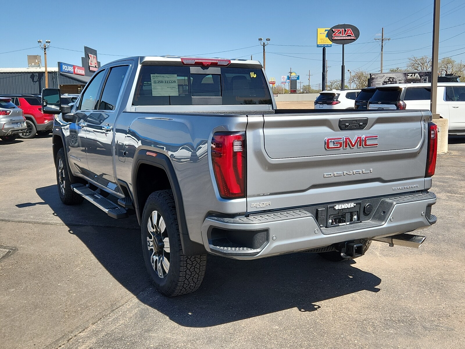 2025 Gmc Sierra 2500 HD Denali photo 3