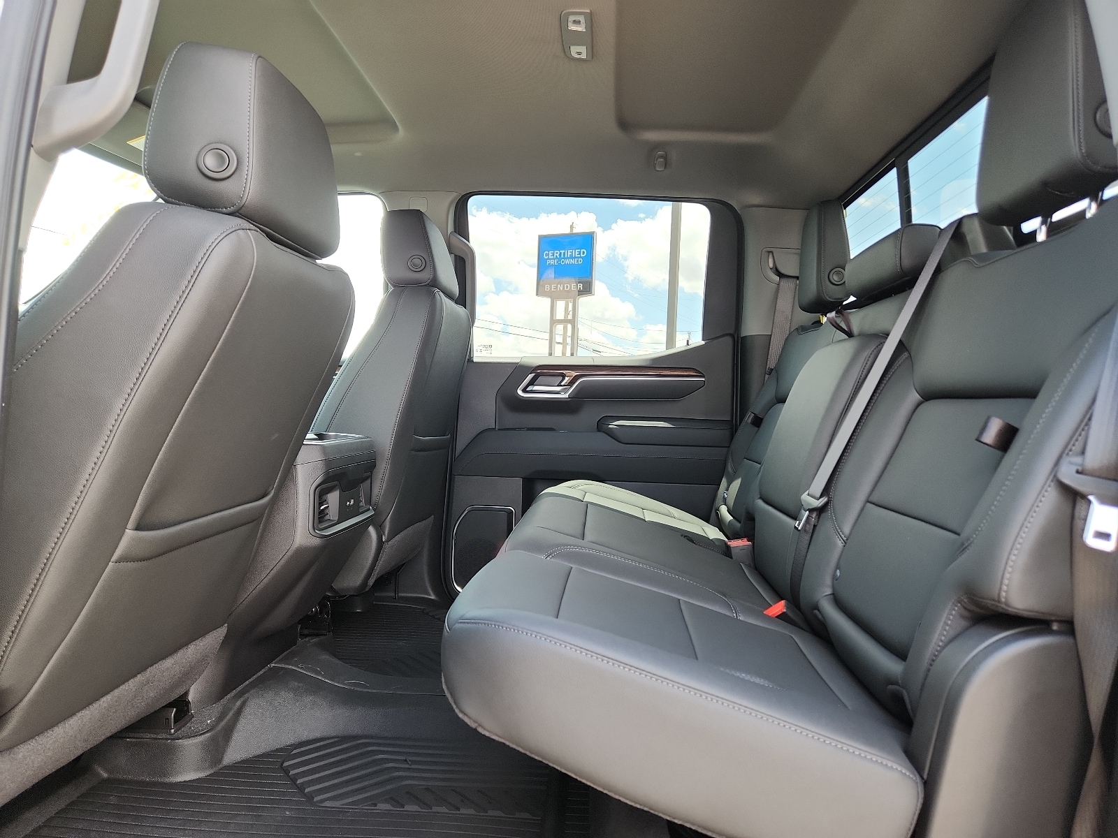 2026 Chevrolet Silverado 1500 LT Trail Boss - Photo 9