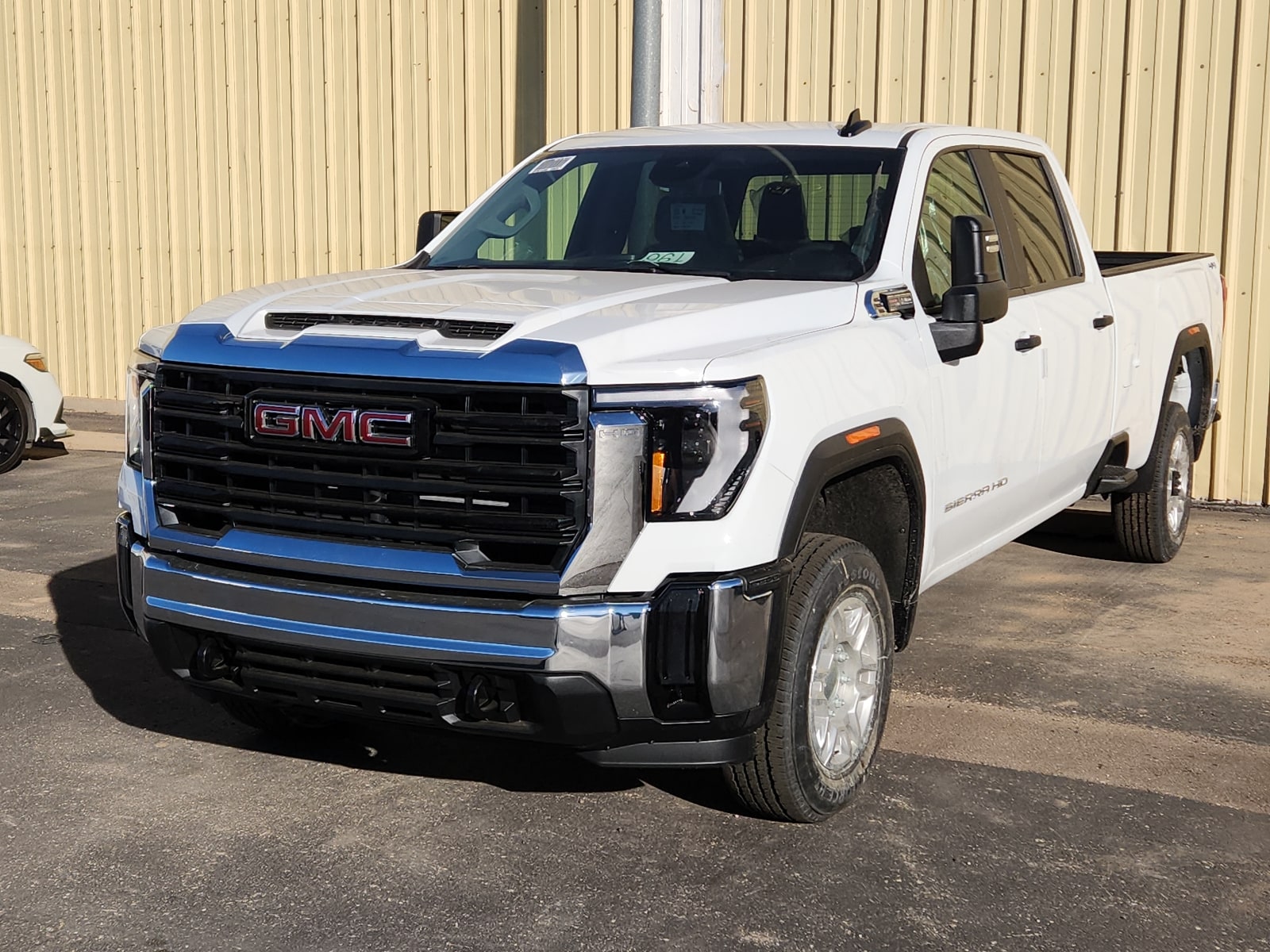 2026 GMC Sierra 2500HD Pro's photo