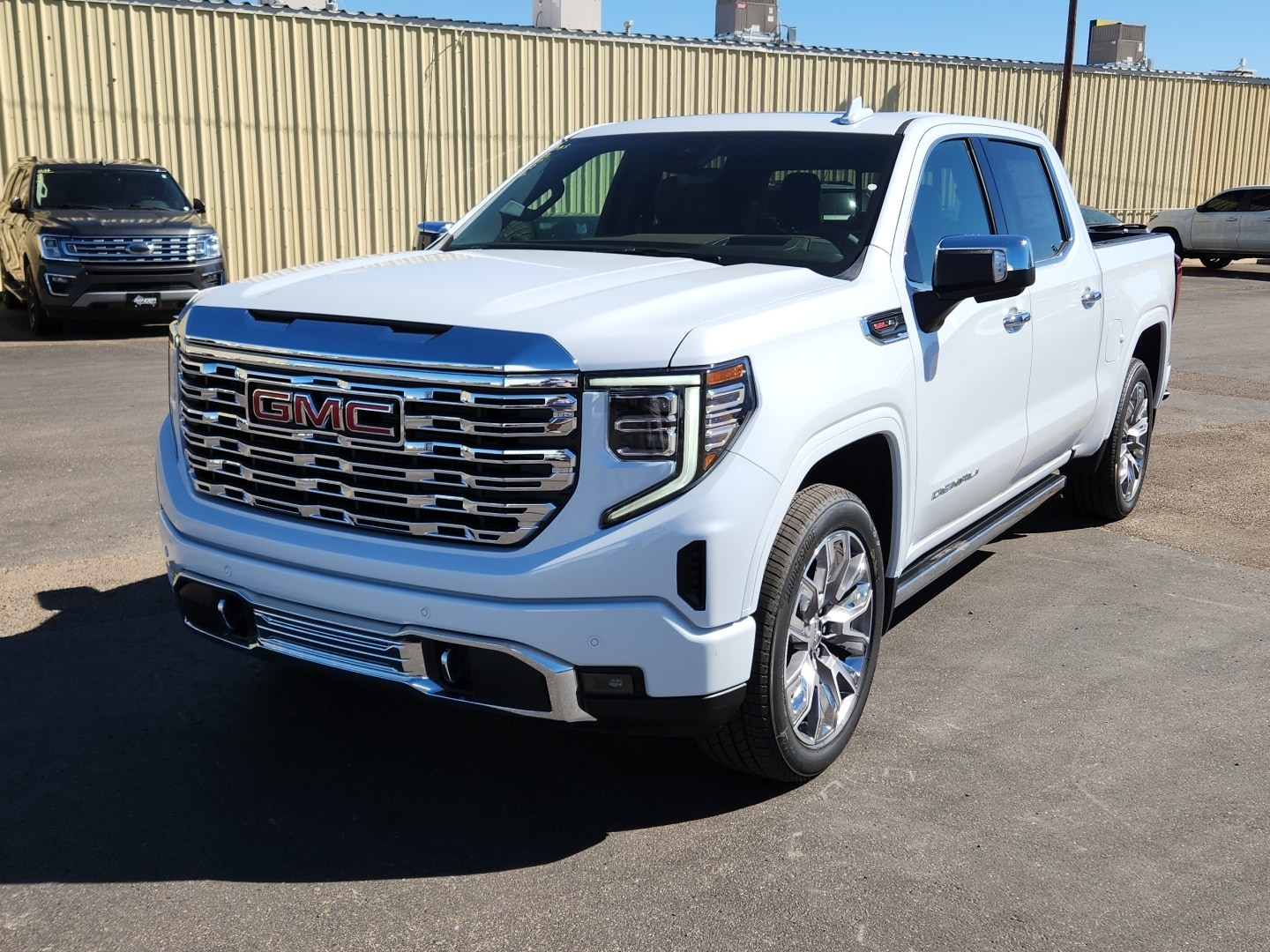 2026 GMC Sierra 1500 Denali's photo