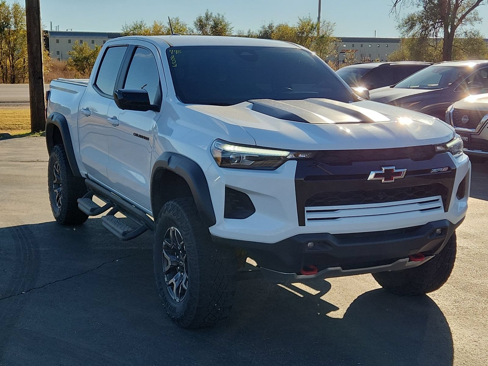 2023 Chevrolet Colorado ZR2 - Photo 6