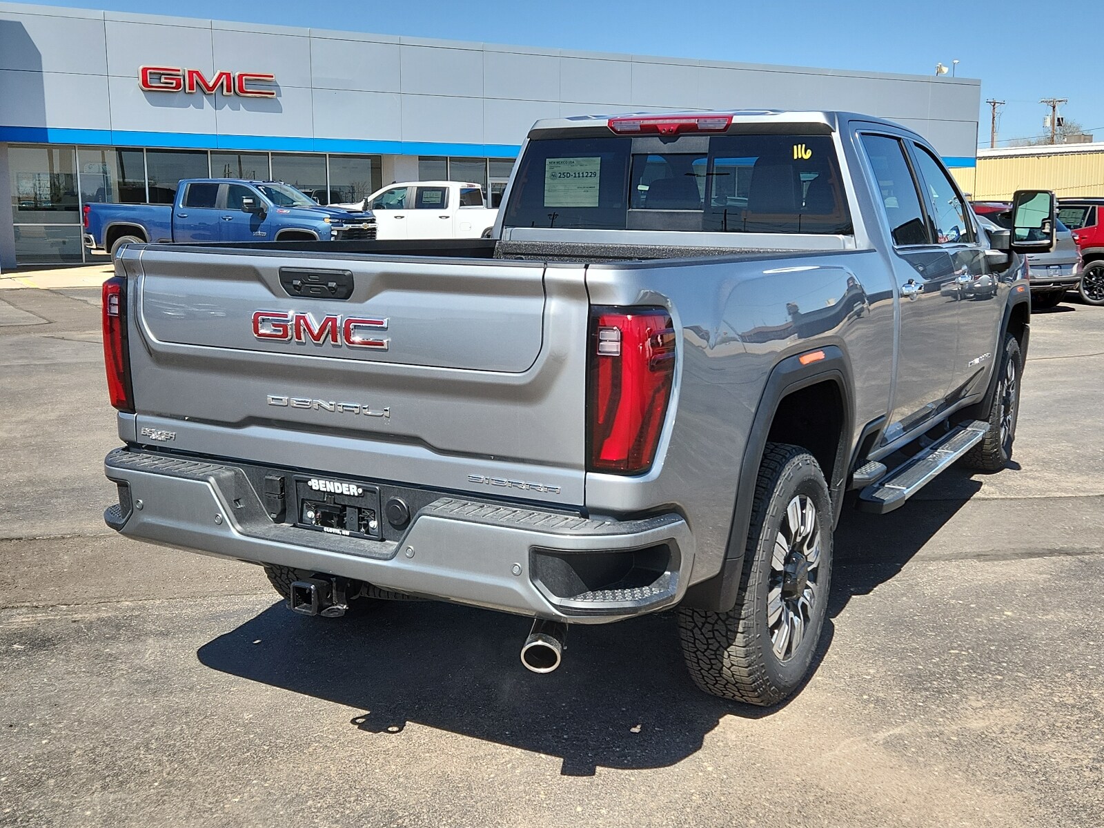 2025 Gmc Sierra 2500 HD Denali photo 4