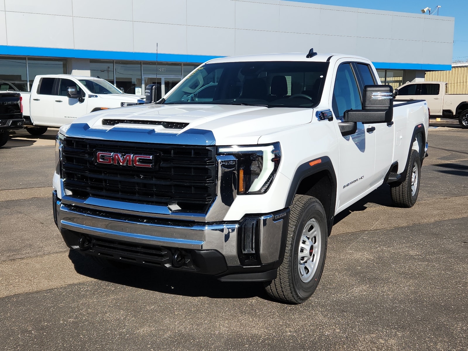 2026 GMC Sierra 3500HD Pro's photo