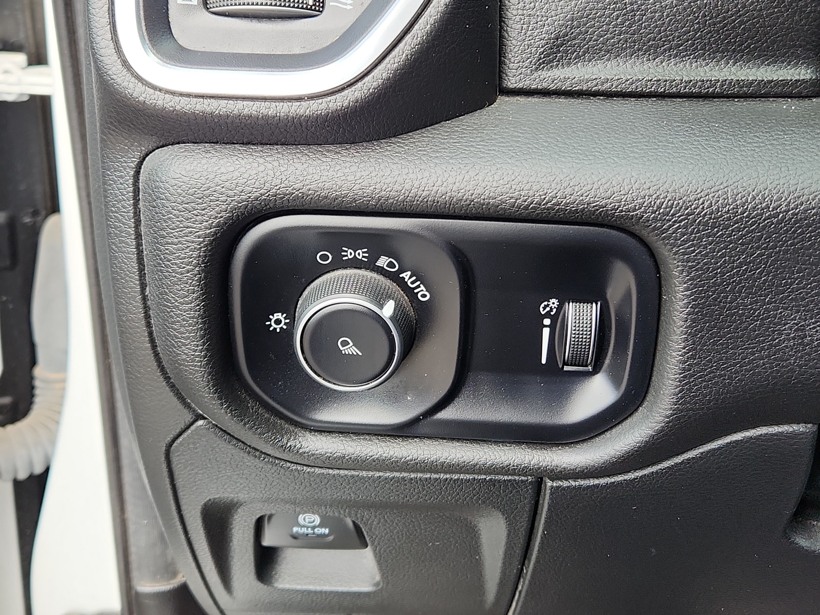 2024 RAM Ram 1500 Pickup Laramie - Photo 20