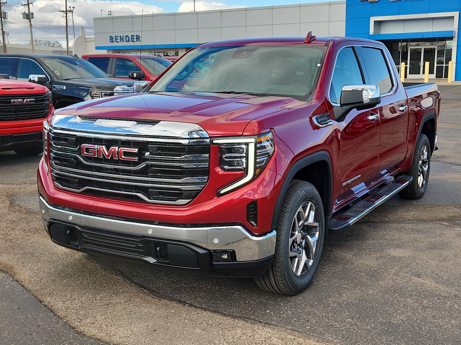 2026 GMC Sierra SLT's photo