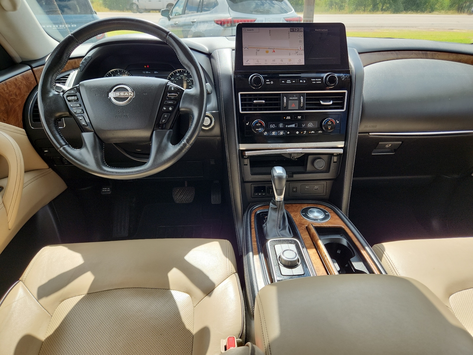 2023 Nissan Armada SL - Photo 10