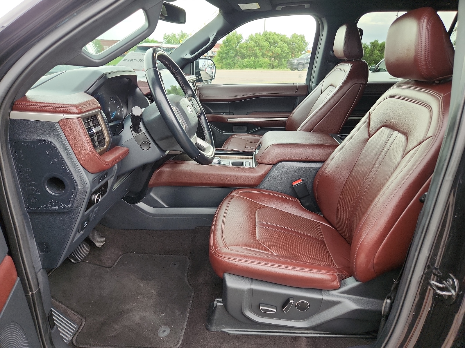 2023 Ford Expedition Limited - Photo 12