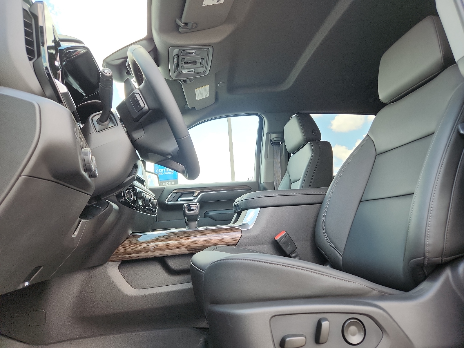 2026 Chevrolet Silverado 1500 LT Trail Boss - Photo 12