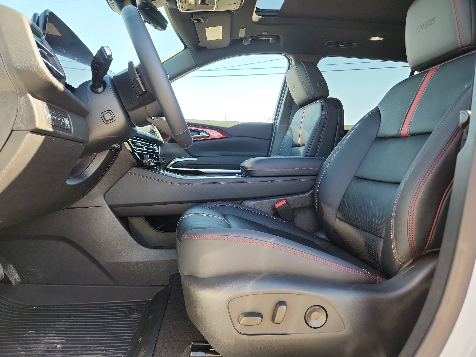 2026 Chevrolet Traverse RS - Photo 13