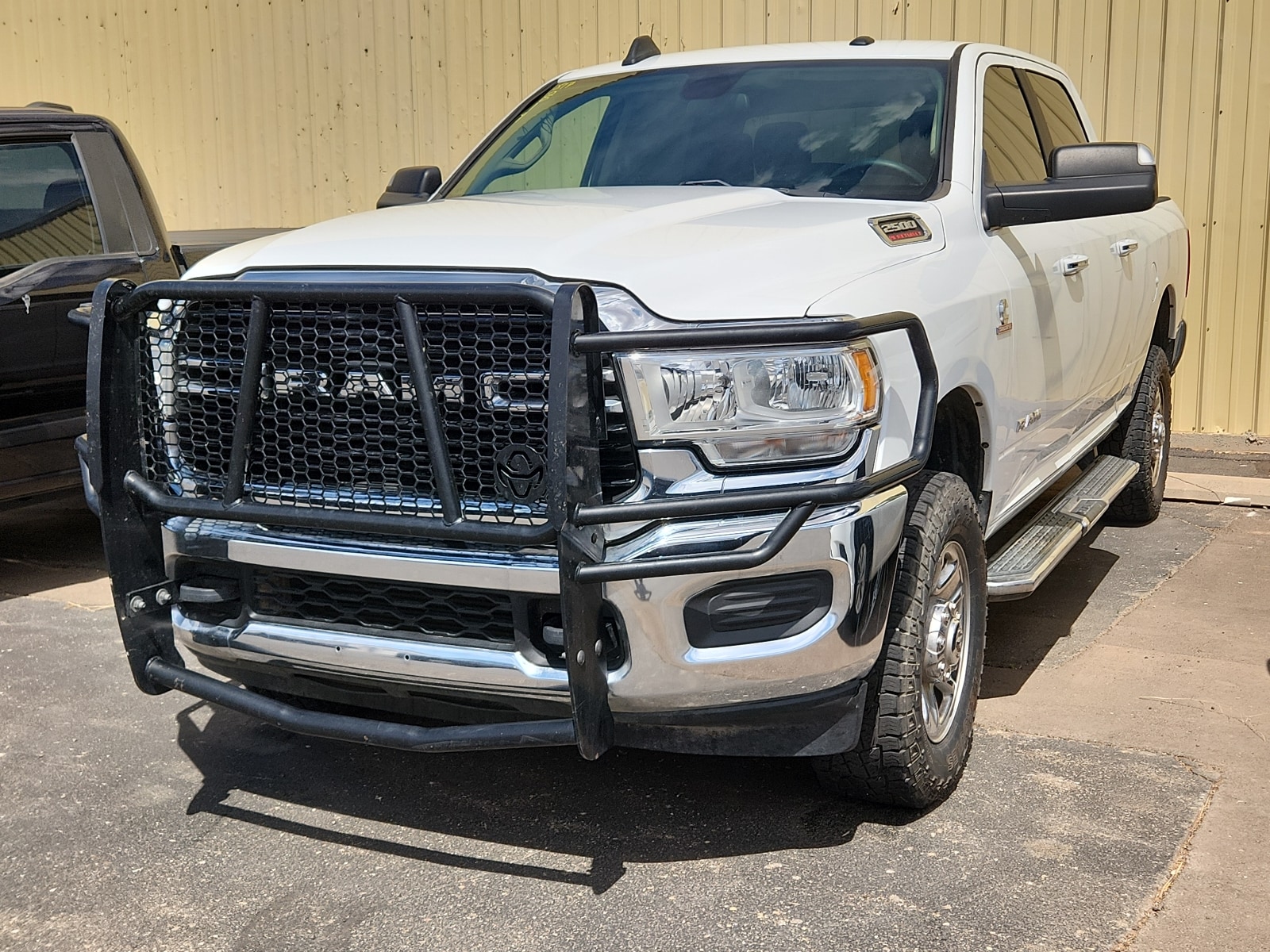2019 RAM 2500 Big Horn 4X4 Crew Cab SWB's photo