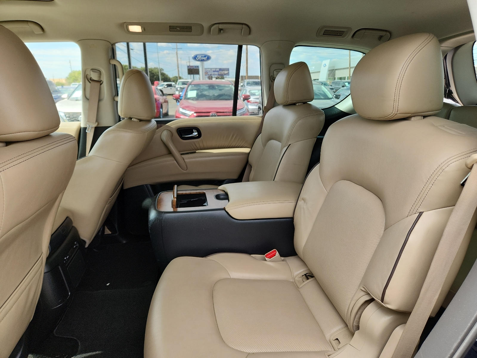 2023 Nissan Armada SL - Photo 9