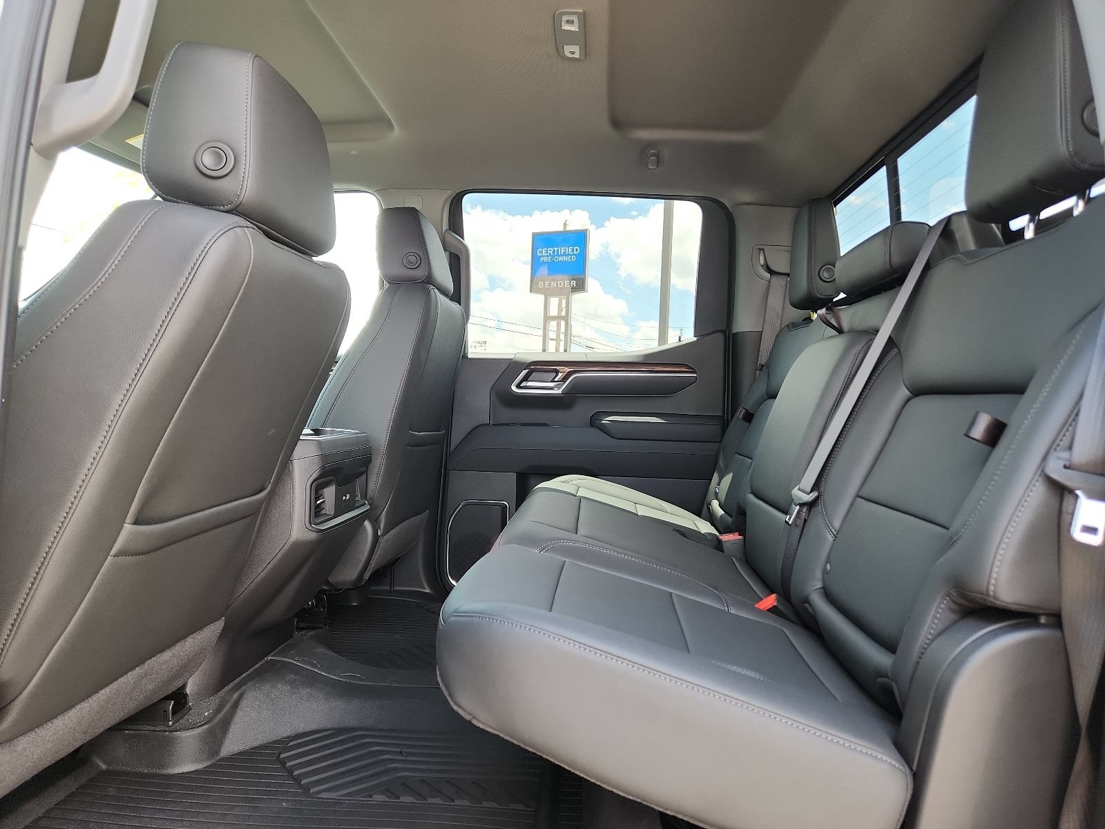 2026 Chevrolet Silverado 1500 LT Trail Boss - Photo 9