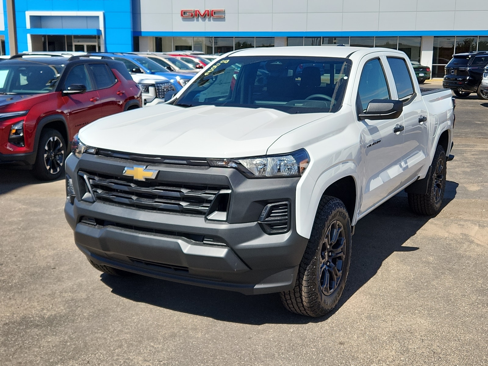 2026 Chevrolet Colorado Work Truck's photo