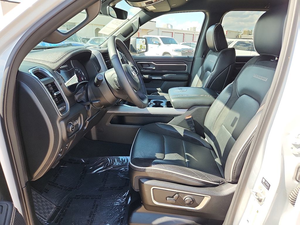 2025 RAM Ram 1500 Pickup Laramie - Photo 10