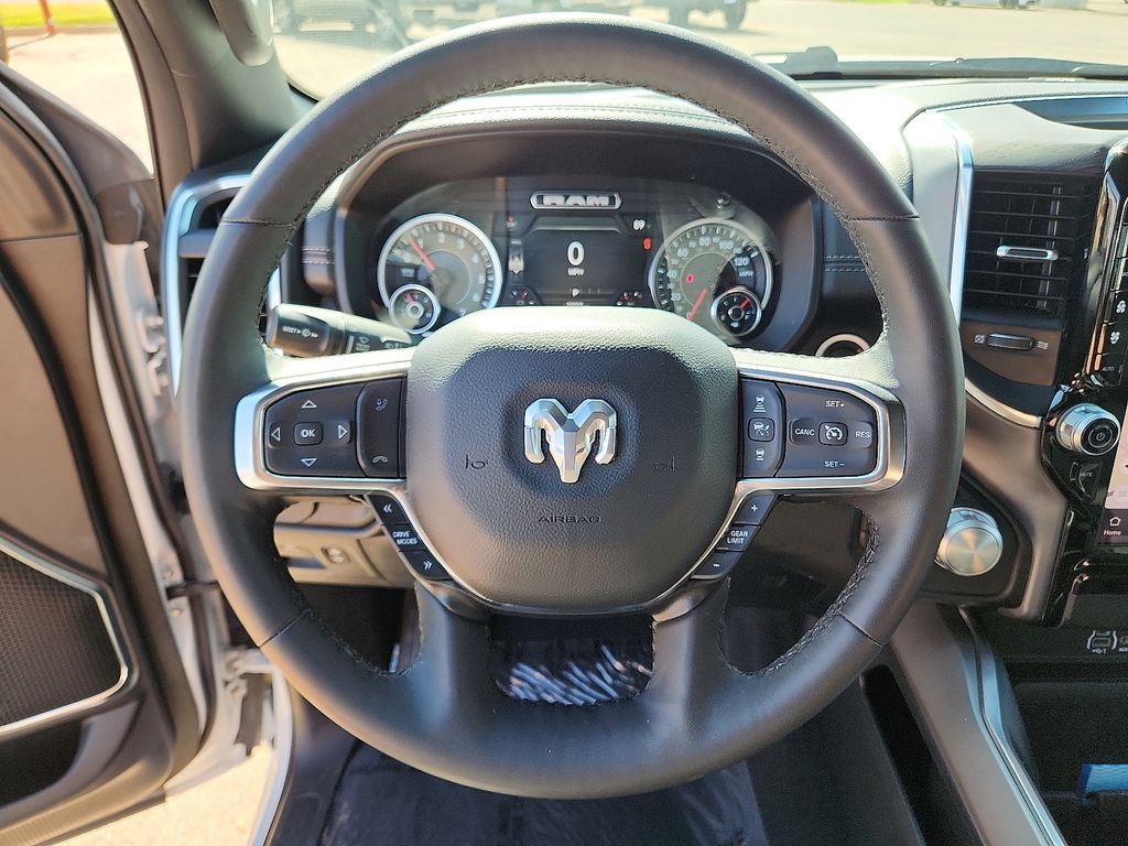 2025 RAM Ram 1500 Pickup Laramie - Photo 17