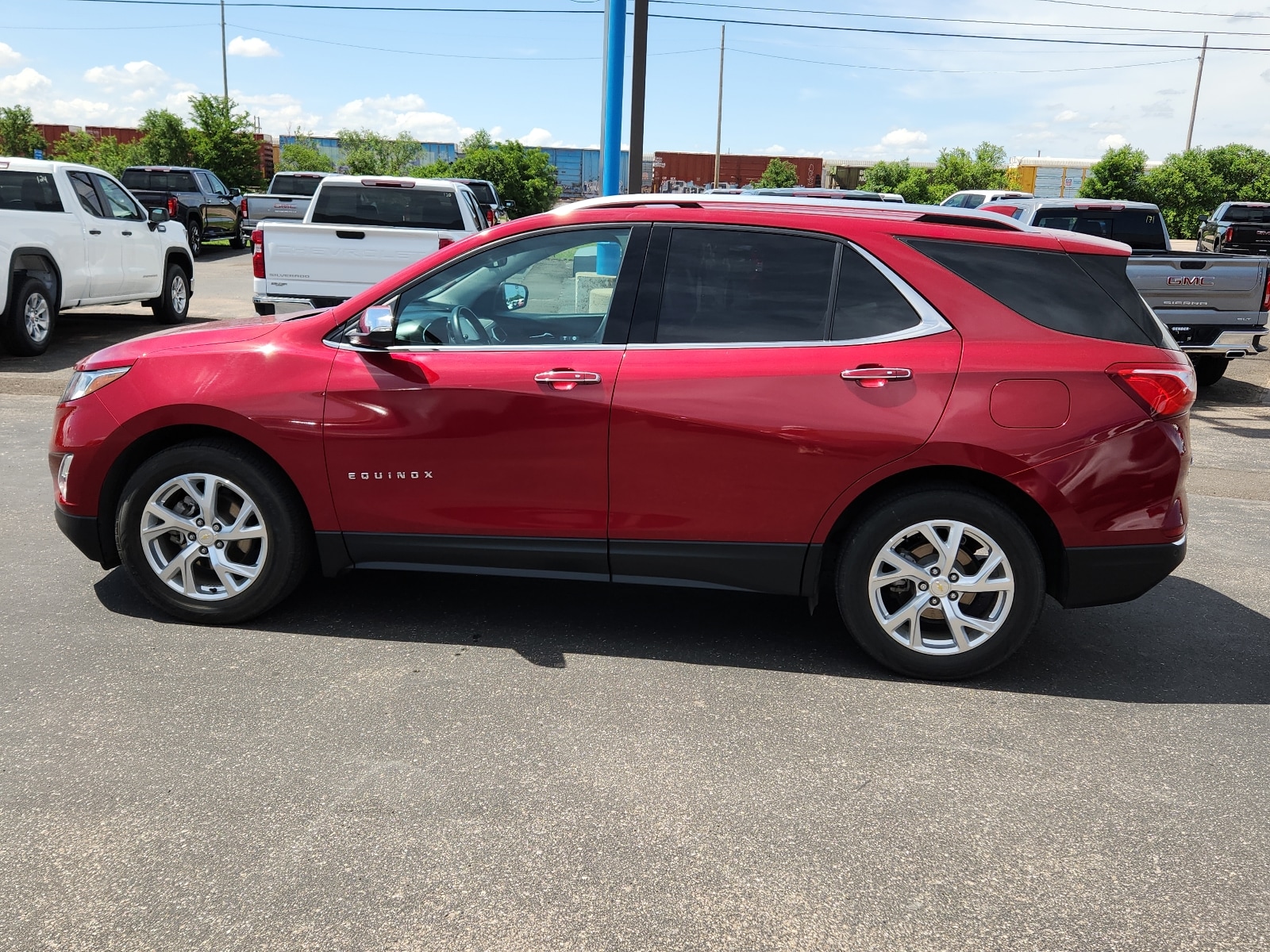 Used 2019 Chevrolet Equinox Premier with VIN 2GNAXNEVXK6262224 for sale in Clovis, NM